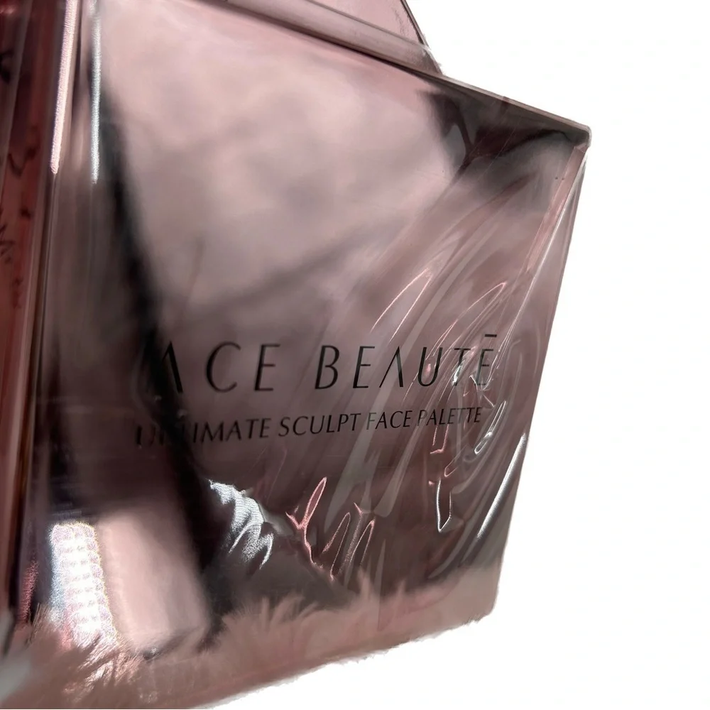 ACE BEAUTE’ Ultimate Sculpt Face Palette. (NIB)